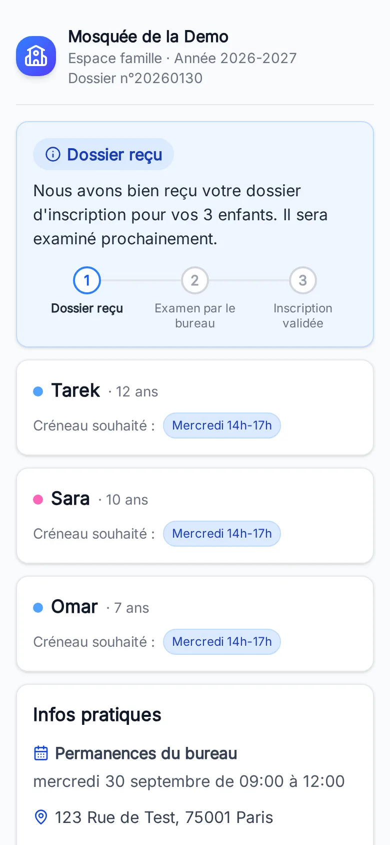 Espace famille sur téléphone : suivi d’avancement du dossier d’inscription, de la réception à la validation