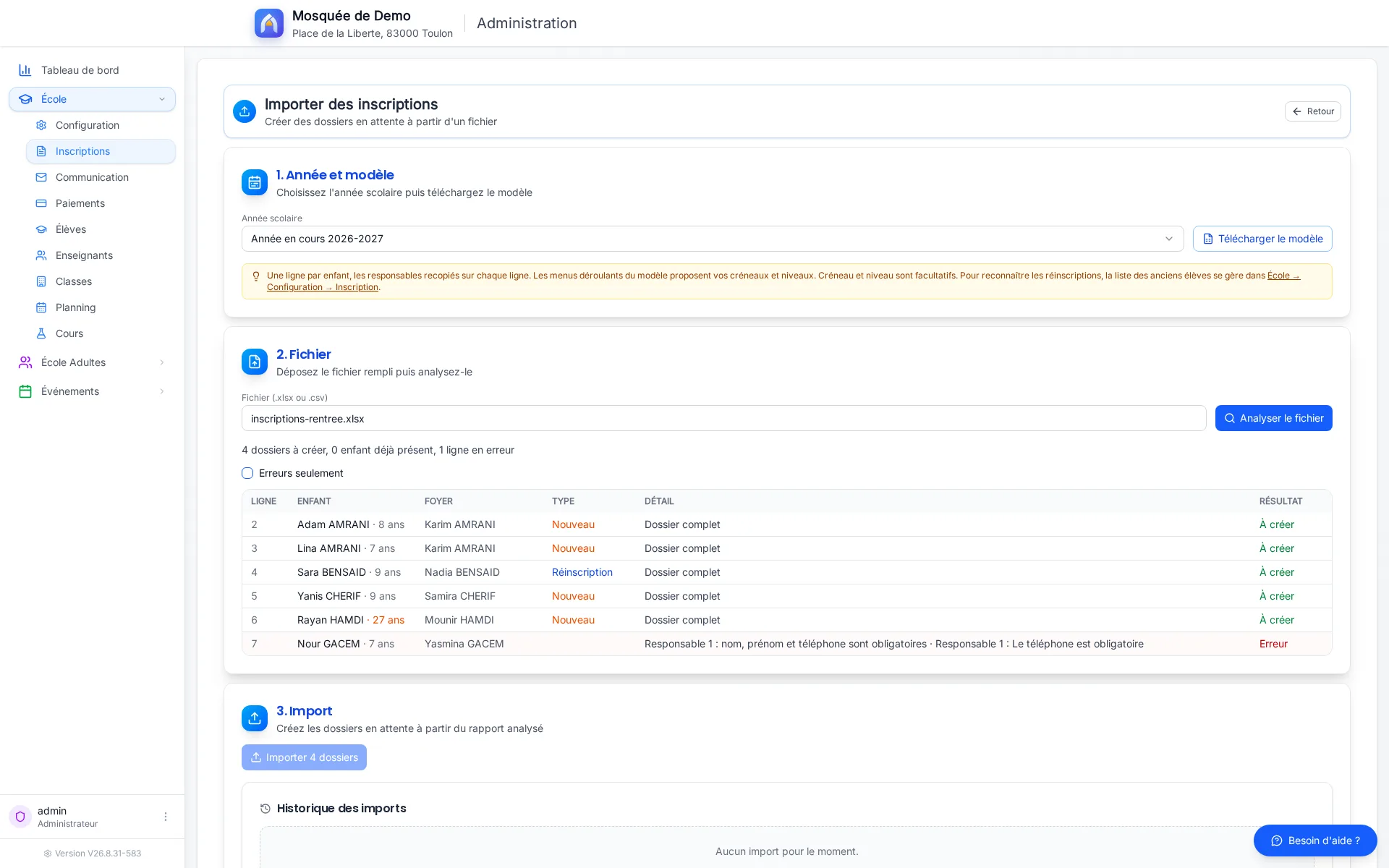 Page « Importer des inscriptions » : modèle Excel à télécharger, fichier analysé et rapport d’analyse ligne par ligne avec réinscriptions reconnues, âges vérifiés et une erreur signalée avant l’import